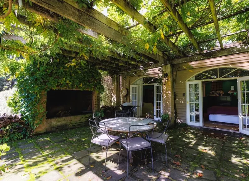Accommodation at Dennarque Estate