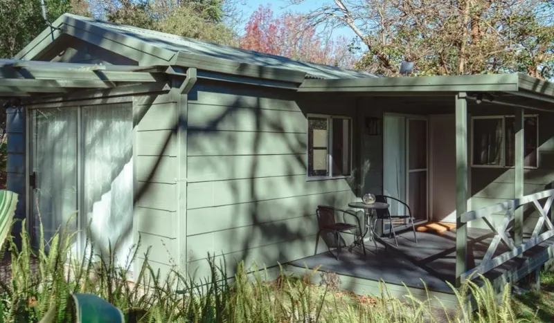 Accommodation at Norman Lindsay Gallery