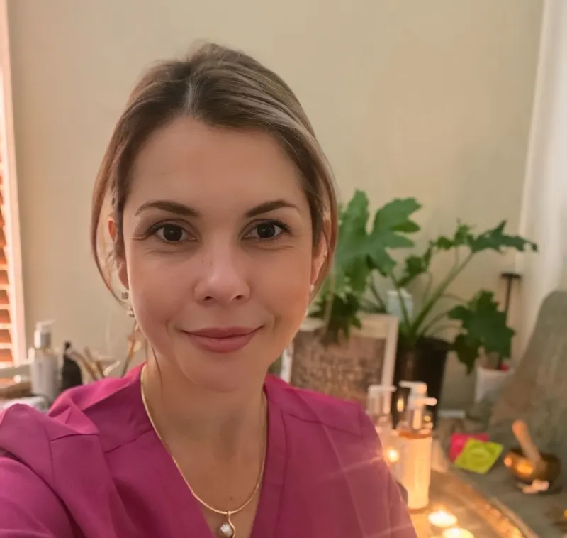 Anita Casey, Sanctara Holistic